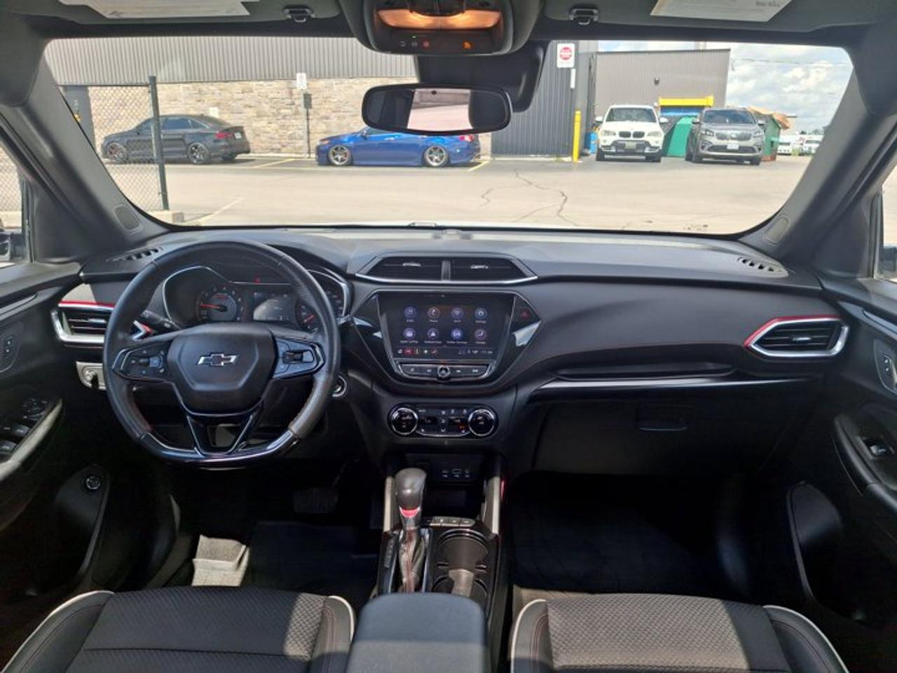 2022 Chevrolet TrailBlazer RS AWD | Pano Roof | Heated Seats | Power Liftgate | Wireless CarPlay | Rear Cam | Blind Spot & More Photo