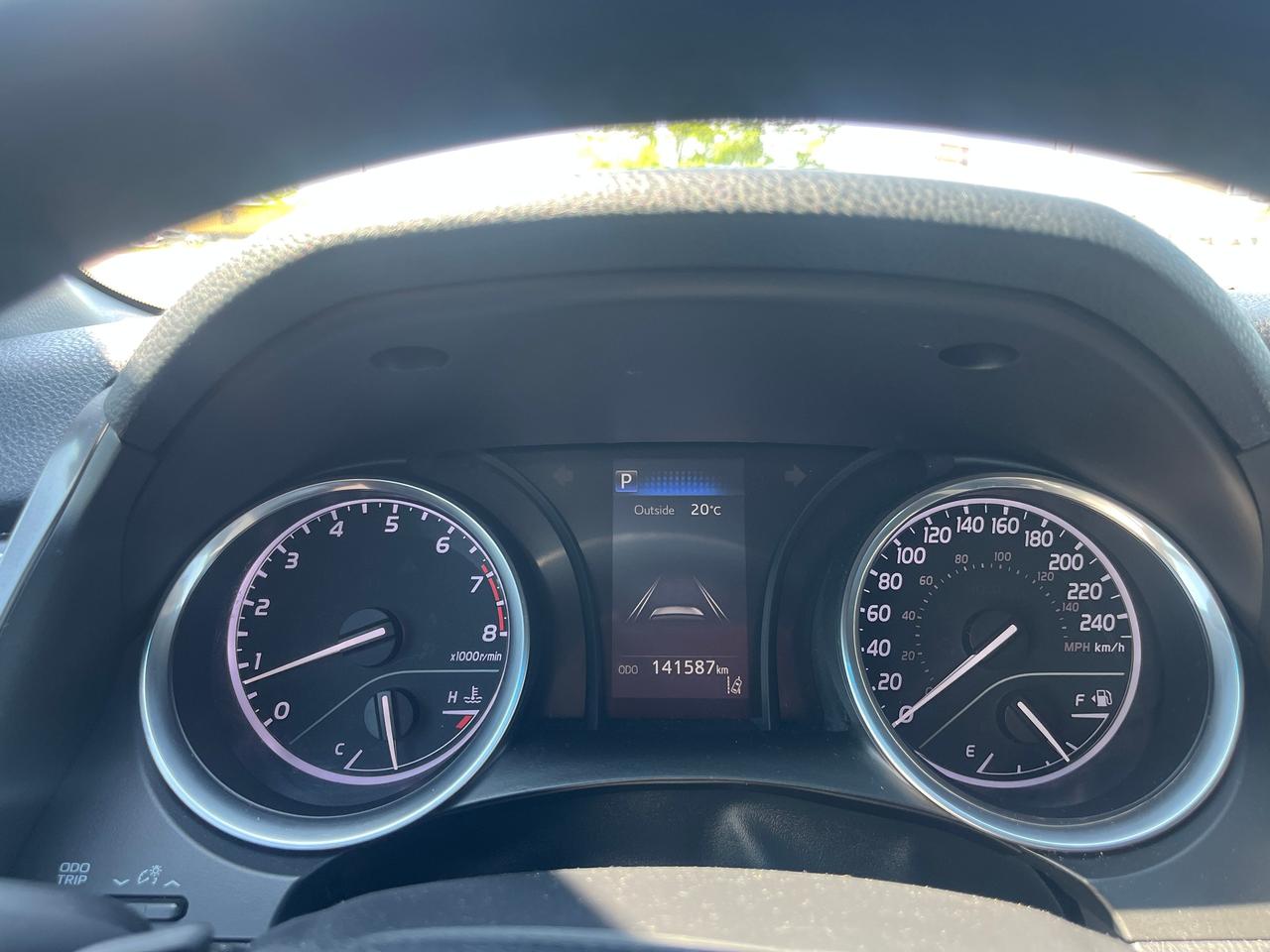 2018 Toyota Camry SE Photo