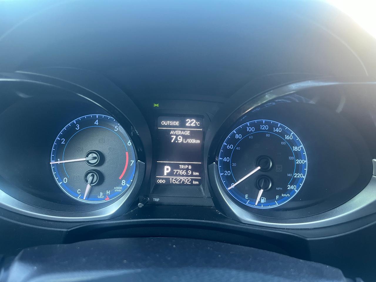 2016 Toyota Corolla 4dr Sdn CVT S Photo
