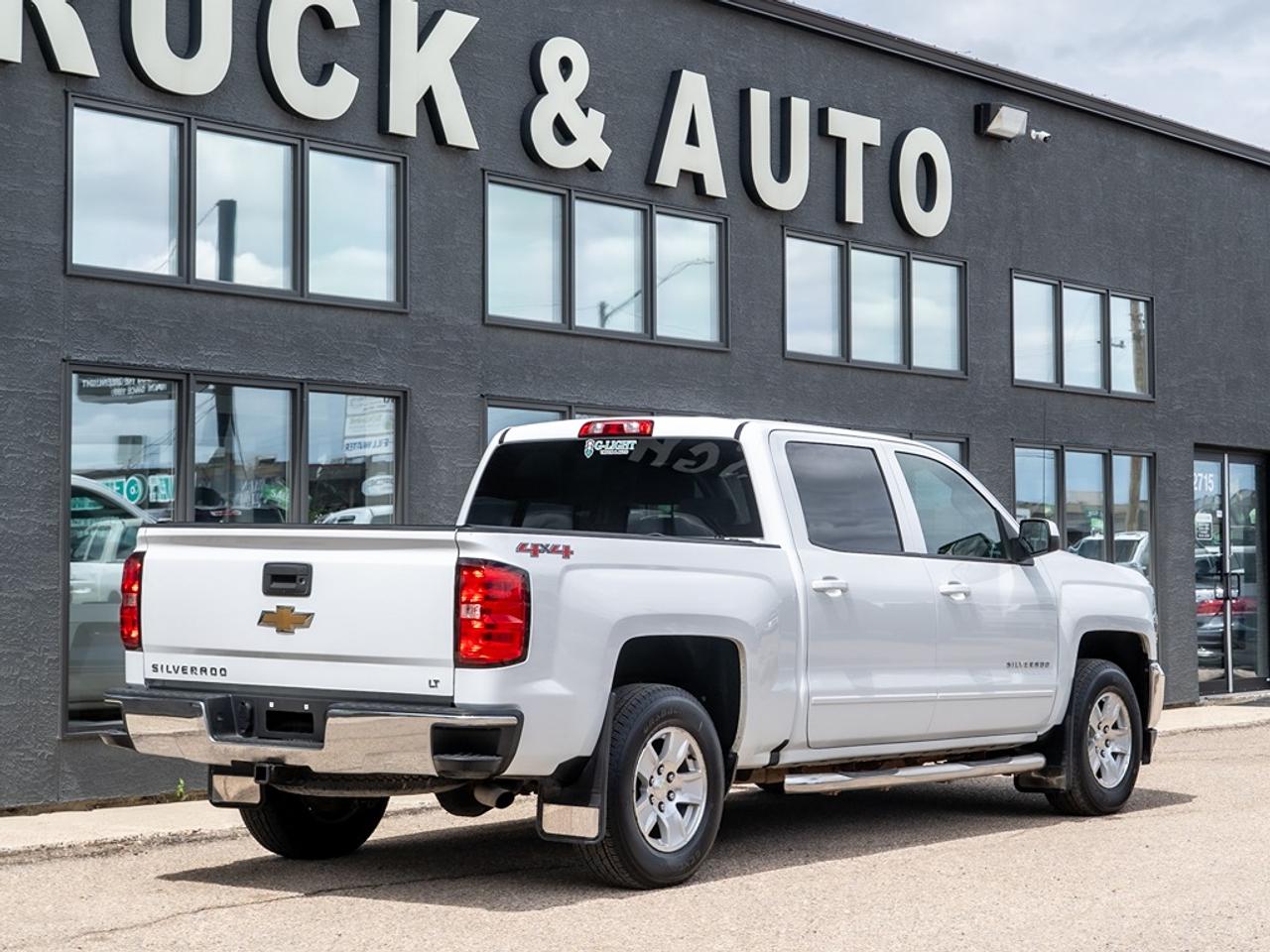 2017 Chevrolet Silverado 1500 LT Photo5
