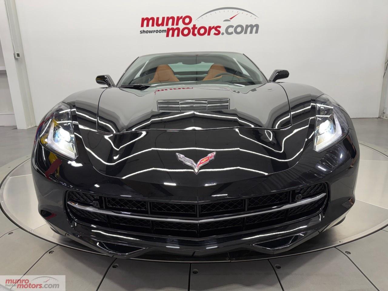 2019 Chevrolet Corvette StingRay Coupe 2LT Photo2