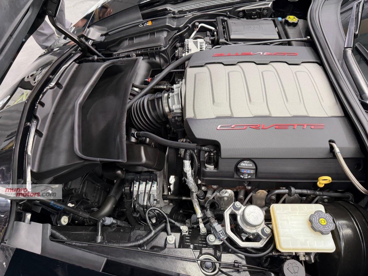 2019 Chevrolet Corvette StingRay Coupe 2LT Photo