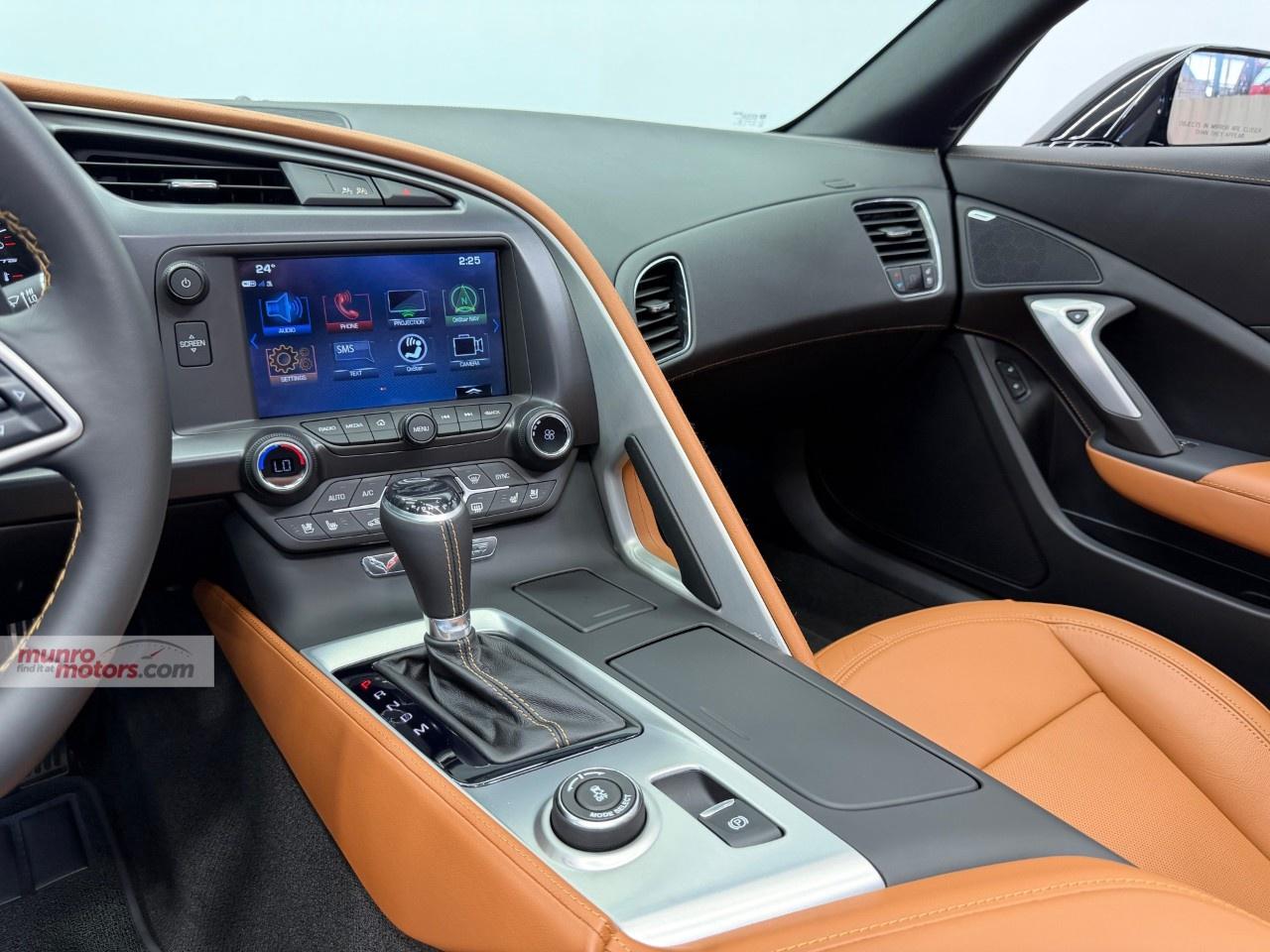 2019 Chevrolet Corvette StingRay Coupe 2LT Photo