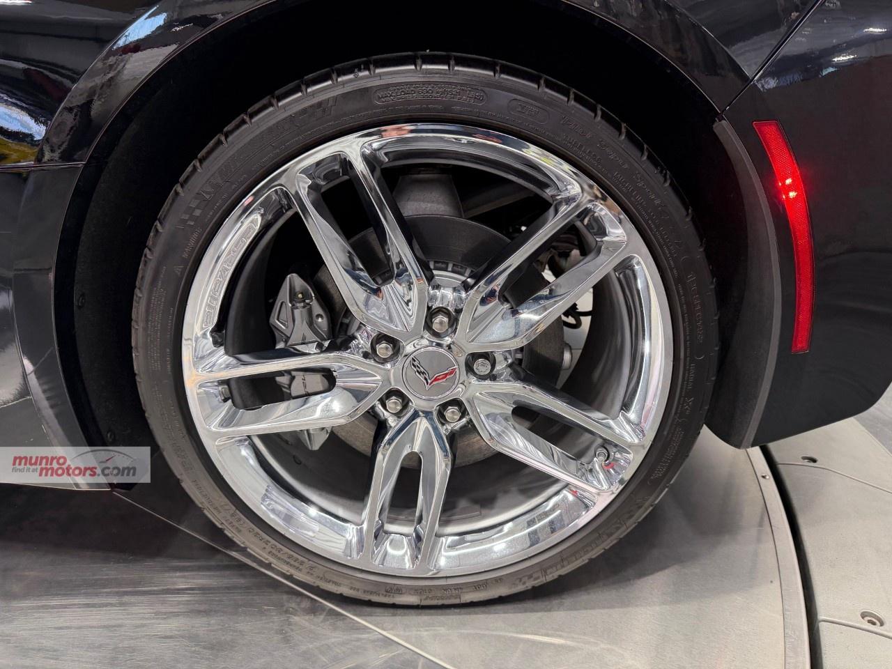 2019 Chevrolet Corvette StingRay Coupe 2LT Photo