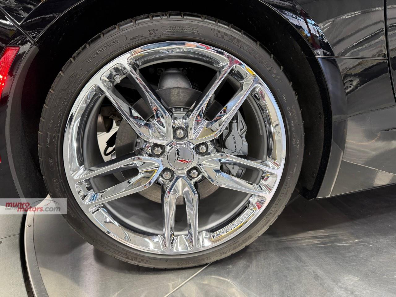 2019 Chevrolet Corvette StingRay Coupe 2LT Photo