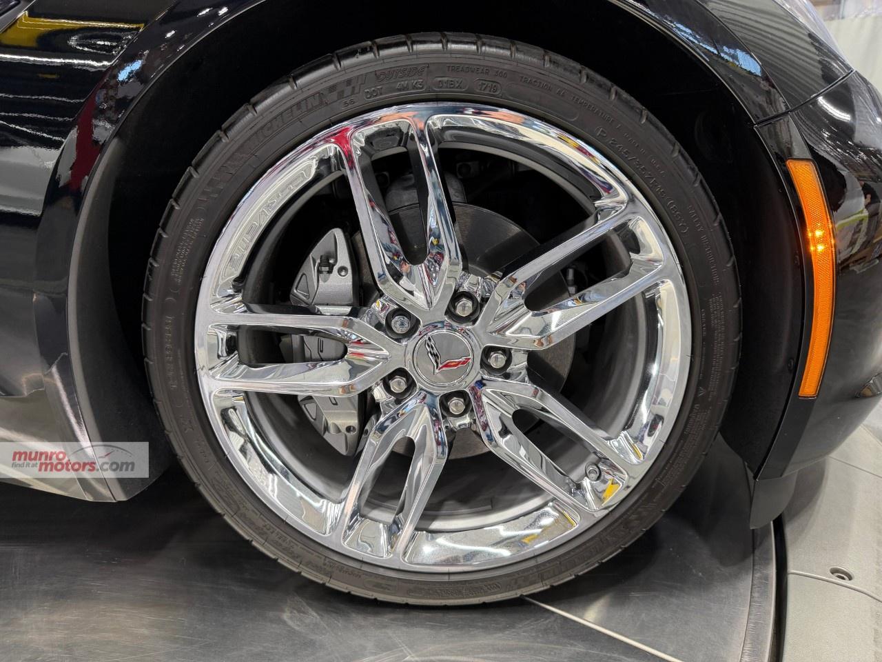 2019 Chevrolet Corvette StingRay Coupe 2LT Photo