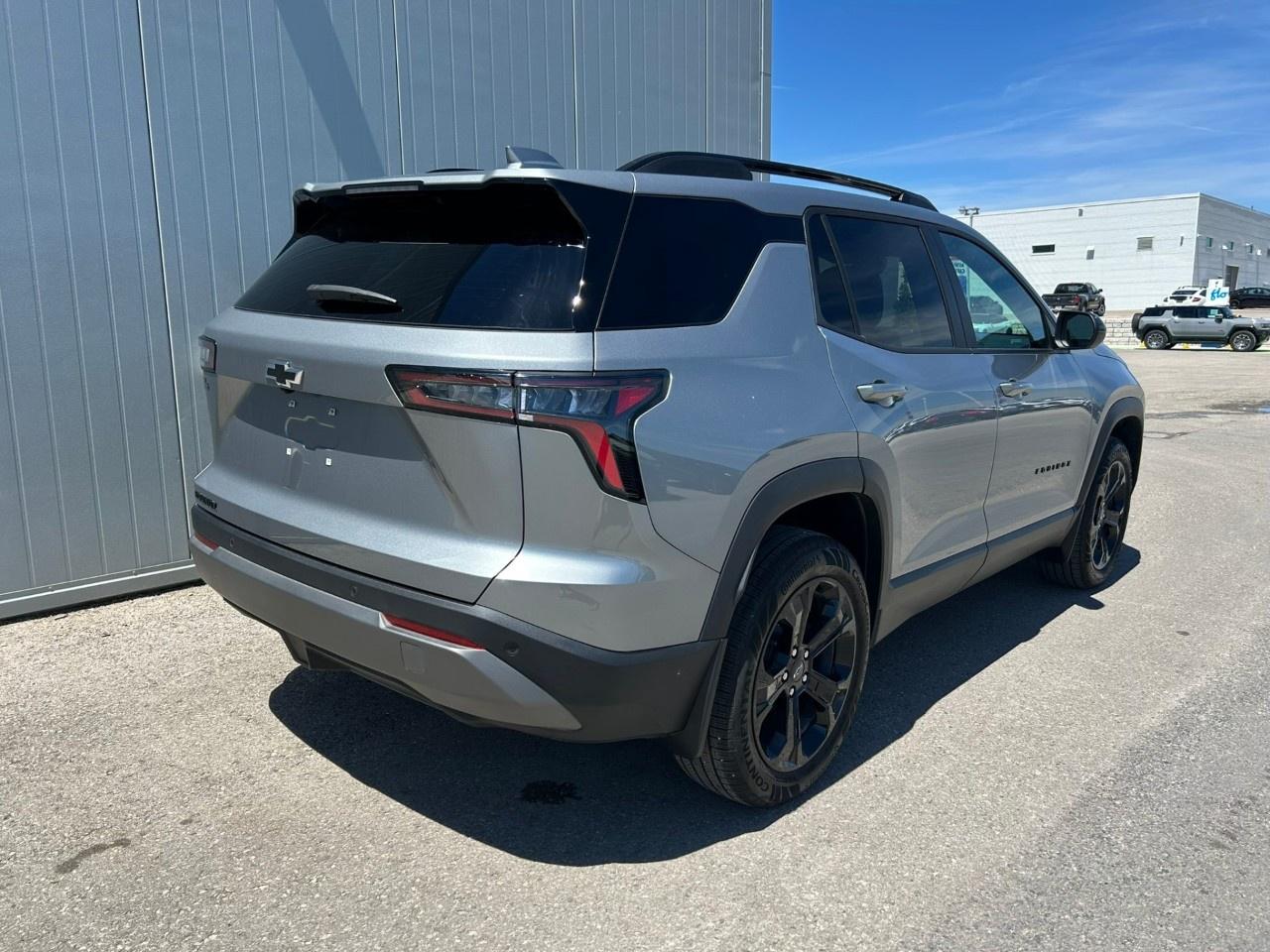 2026 Chevrolet Equinox FWD LT Photo