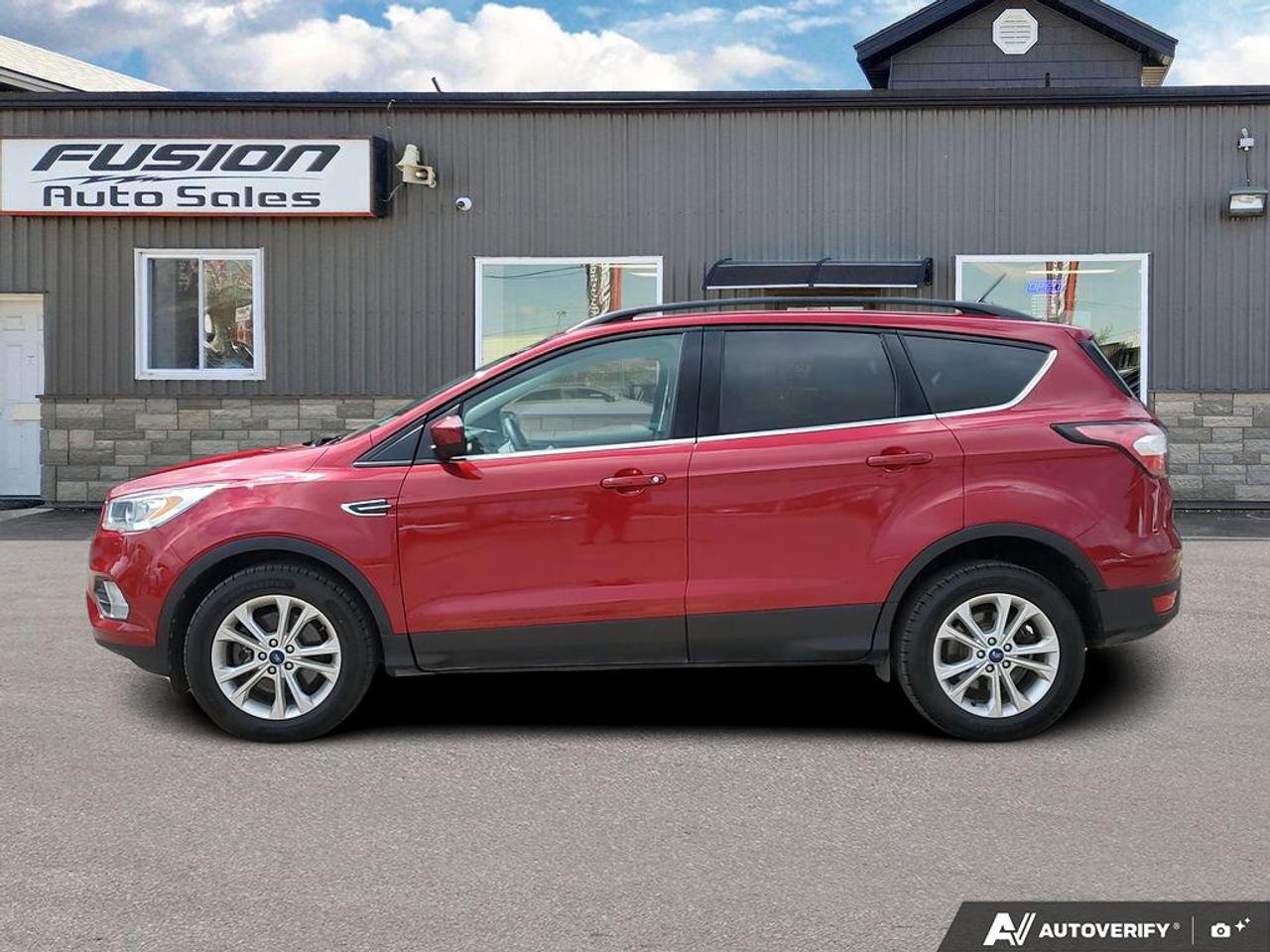 2017 Ford Escape SE-2.0L-BACK UP CAMERA-HEATED SEATS-BLUETOOTH Photo