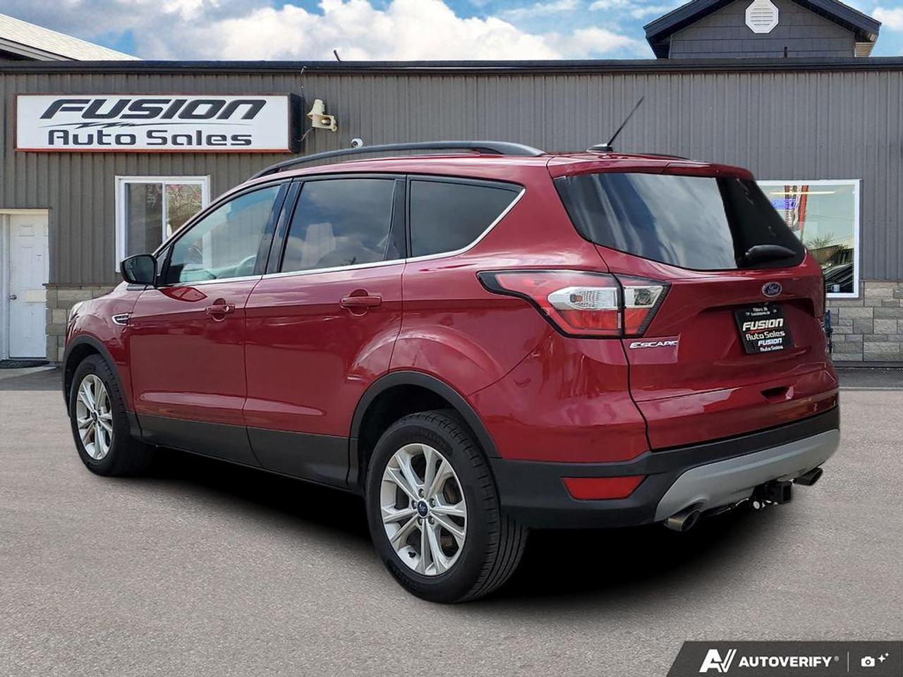 2017 Ford Escape SE-2.0L-BACK UP CAMERA-HEATED SEATS-BLUETOOTH Photo