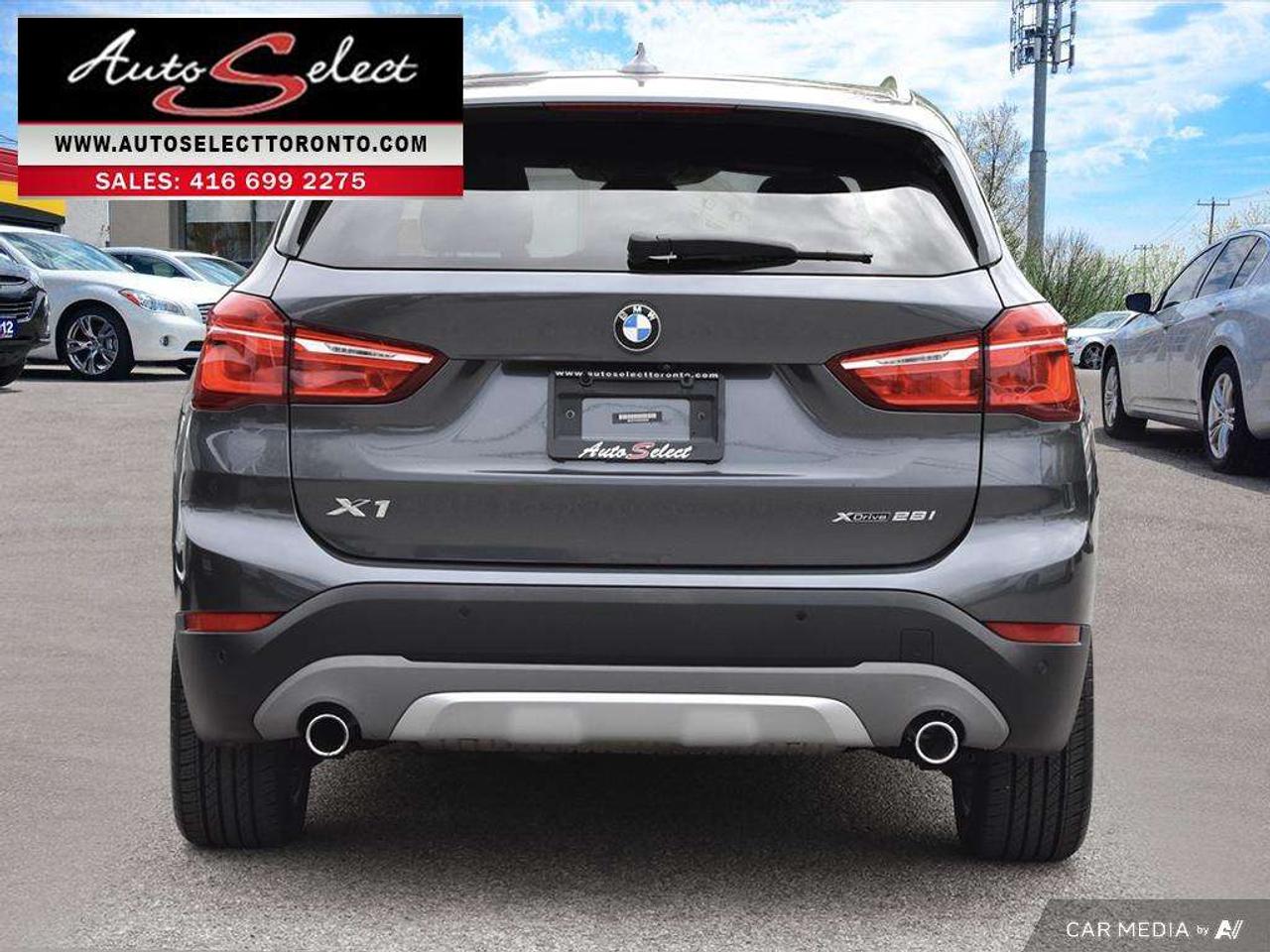 2019 BMW X1 xDrive28i AWD - Apple Carplay - Backup Camera - Pan Sunroof Photo4
