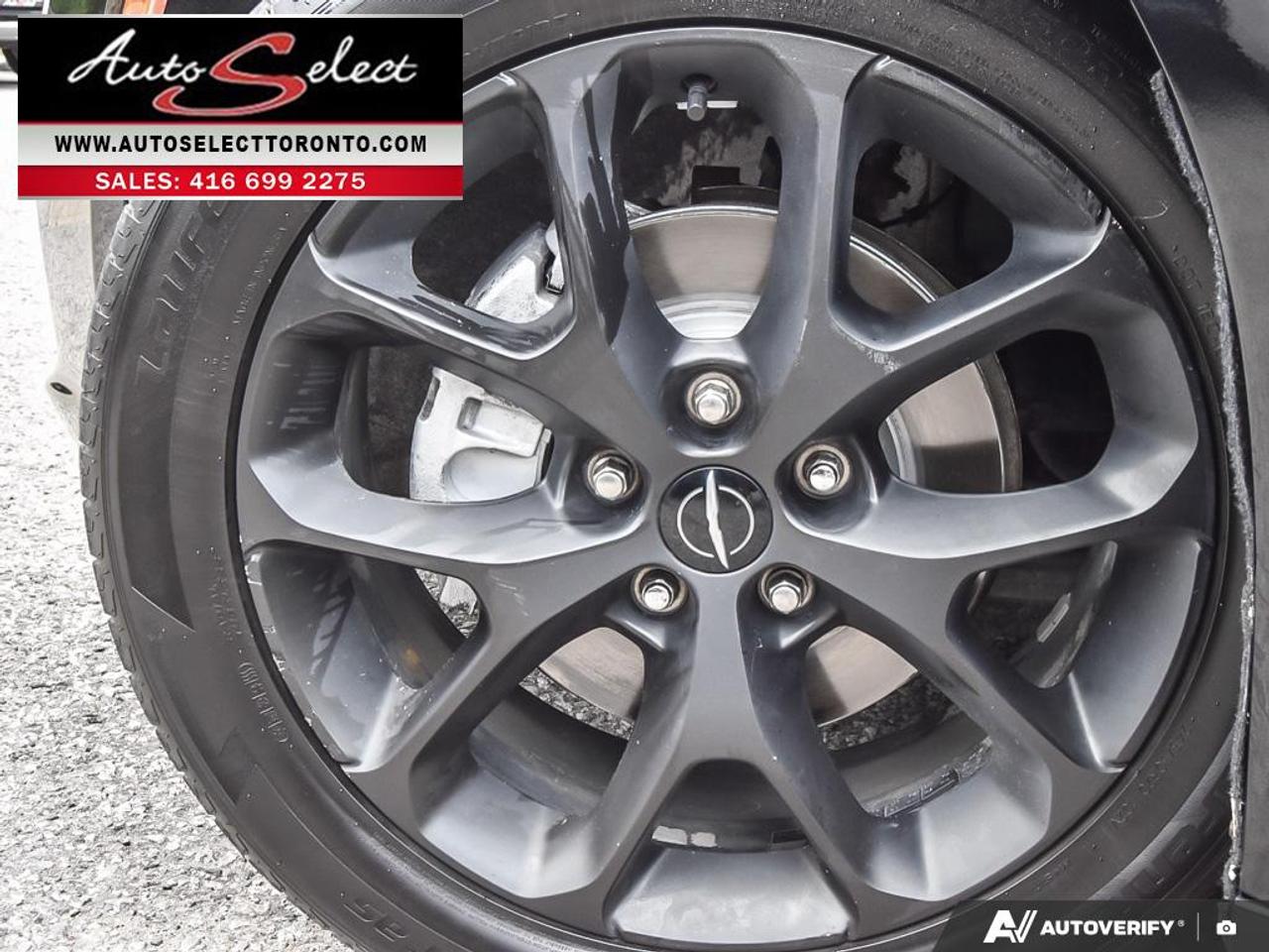 2021 Chrysler Pacifica Touring-L Plus S Sport - DVD Entertainment Pkg - Clean Carfax Photo
