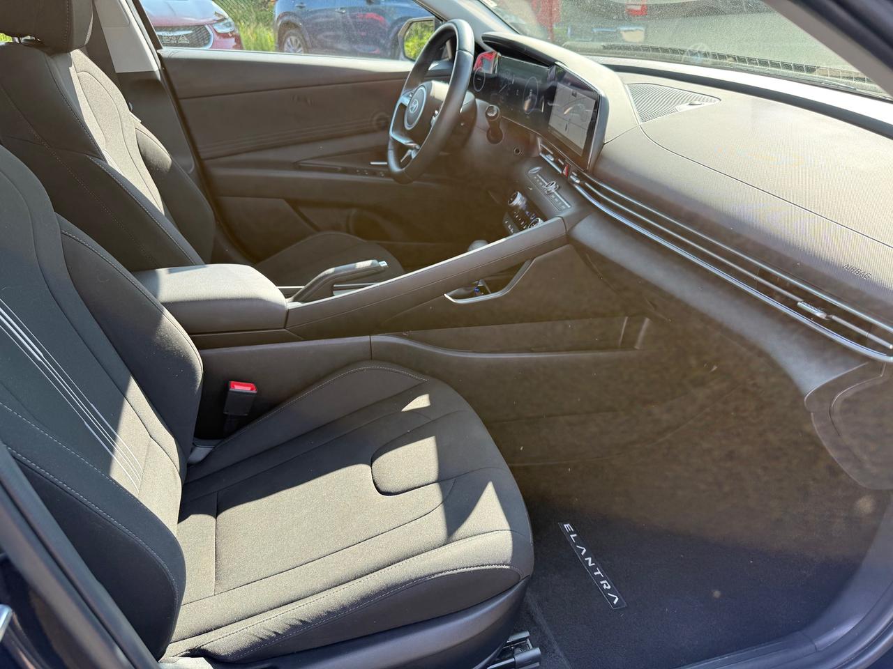 2025 Hyundai Elantra Preferred w/Tech Package Sunroof! NAV! AutoStart! Photo