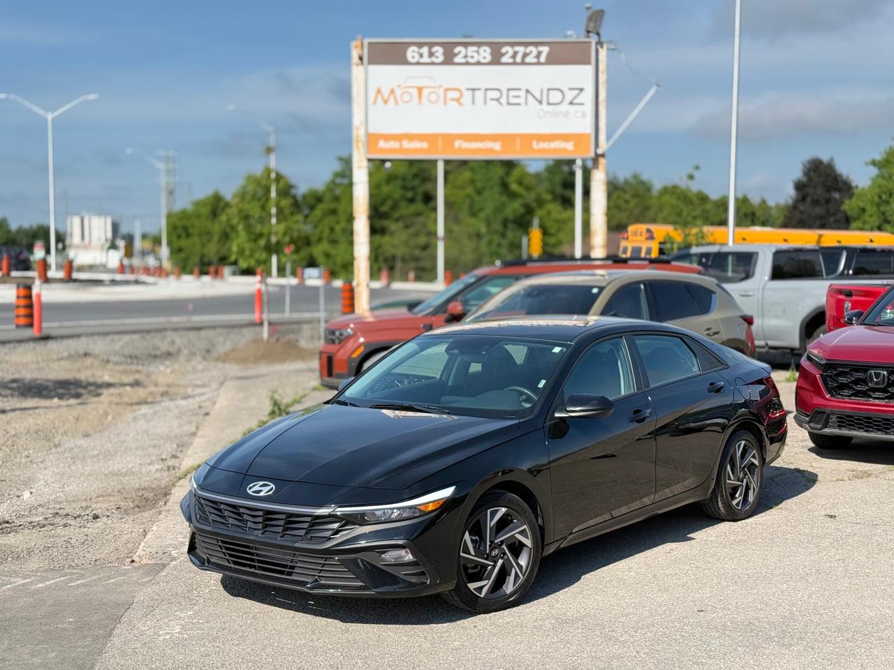 2025 Hyundai Elantra Preferred w/Tech Package Sunroof! NAV! AutoStart! Photo