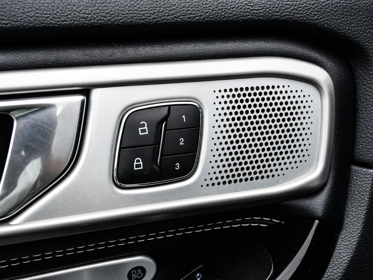 2022 Ford Explorer 2022 Ford Explorer - ST | ST Street Pkg | Premium Technology Pkg | Stock #LK00805TA Photo