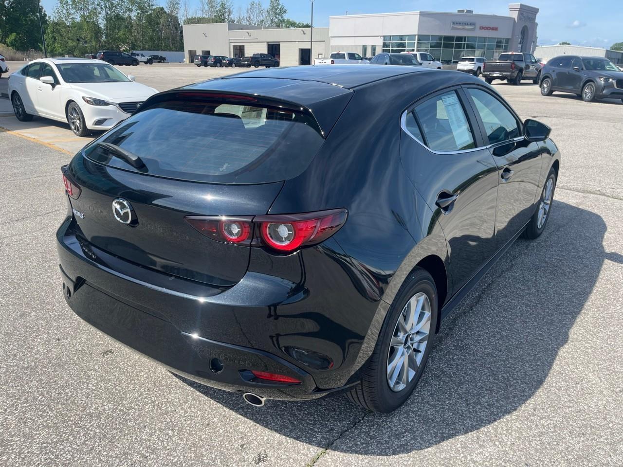 2026 Mazda MAZDA3 GX Photo