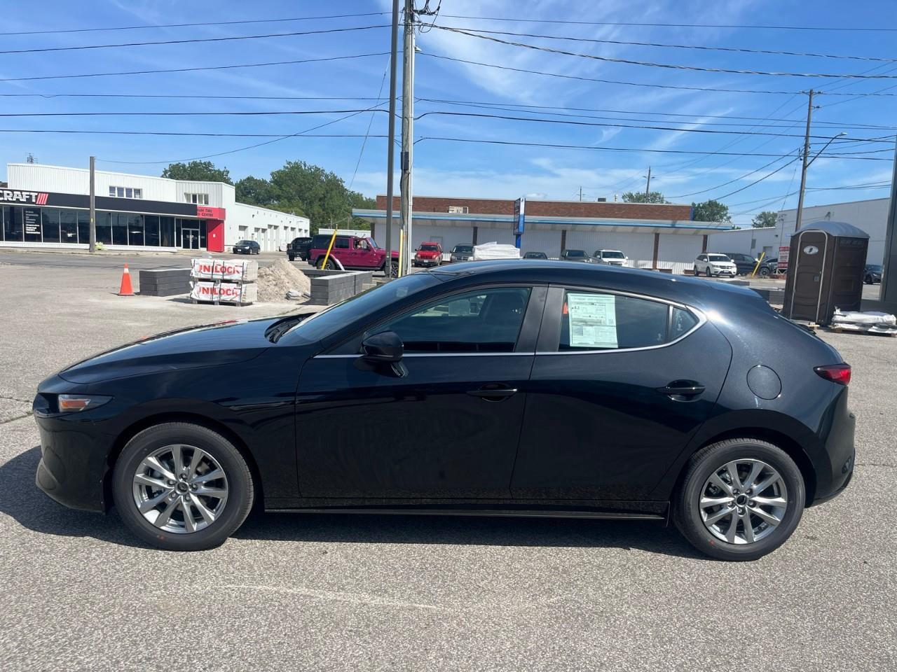 2026 Mazda MAZDA3 GX Photo