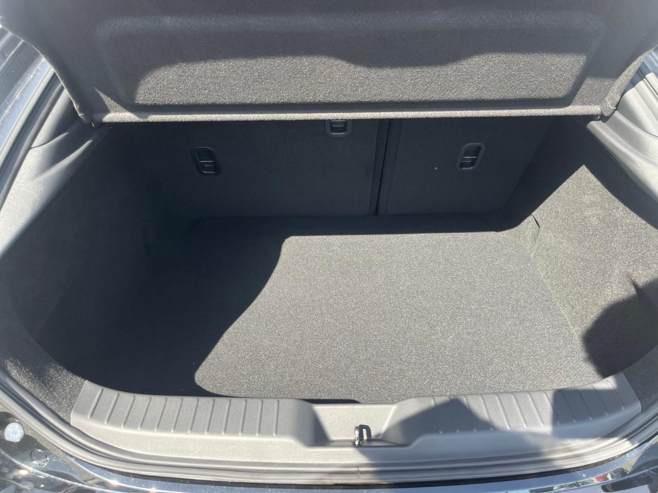 2026 Mazda MAZDA3 GX Photo