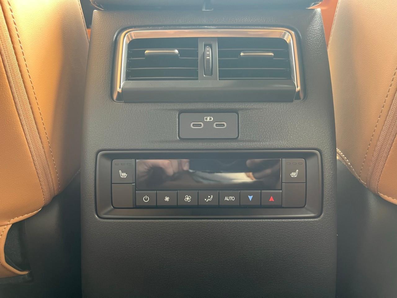 2026 Mazda CX-70 PHEV Signature Photo