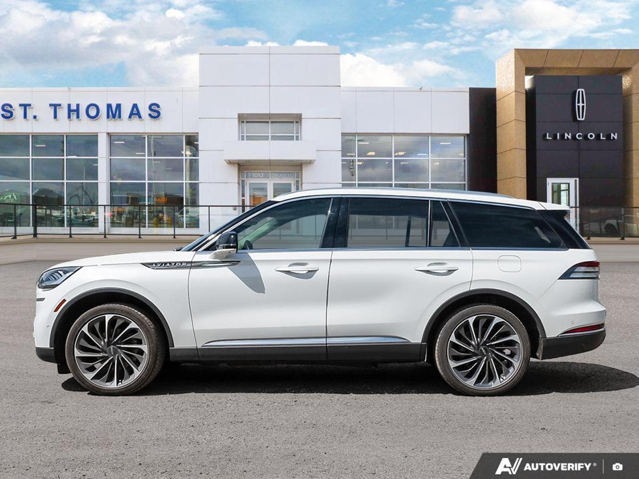 2023 Lincoln Aviator Reserve Photo2