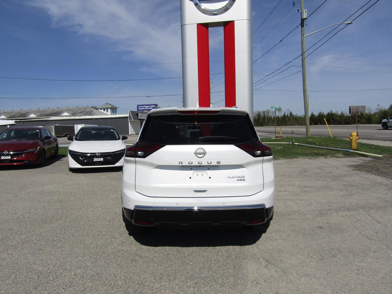 2025 Nissan Rogue Platinum Photo