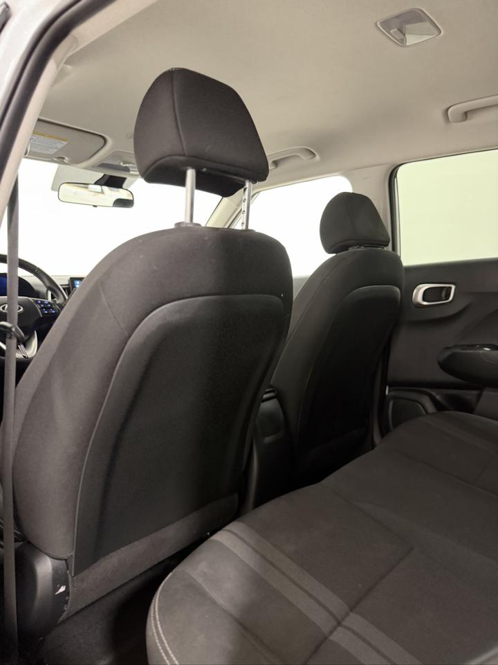 2025 Hyundai Venue PREFERRED Photo