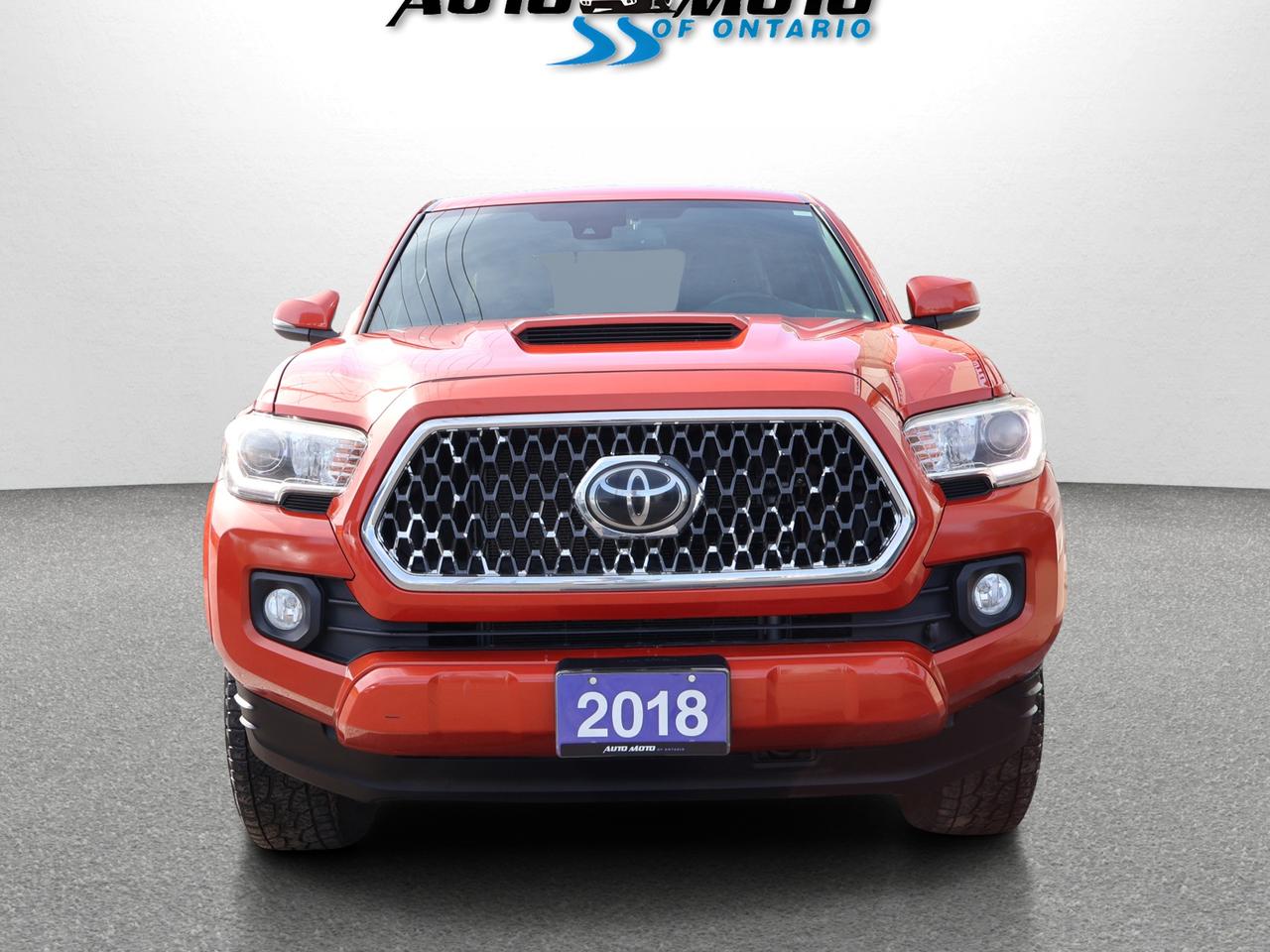 2018 Toyota Tacoma V6 TRD-SPORT 4WD CERTIFIED *ACCIDENT FREE*2ND WINTER* CAMERA NAV BLUETOOTH HEATED SEATS CRUISE ALLOYS Photo