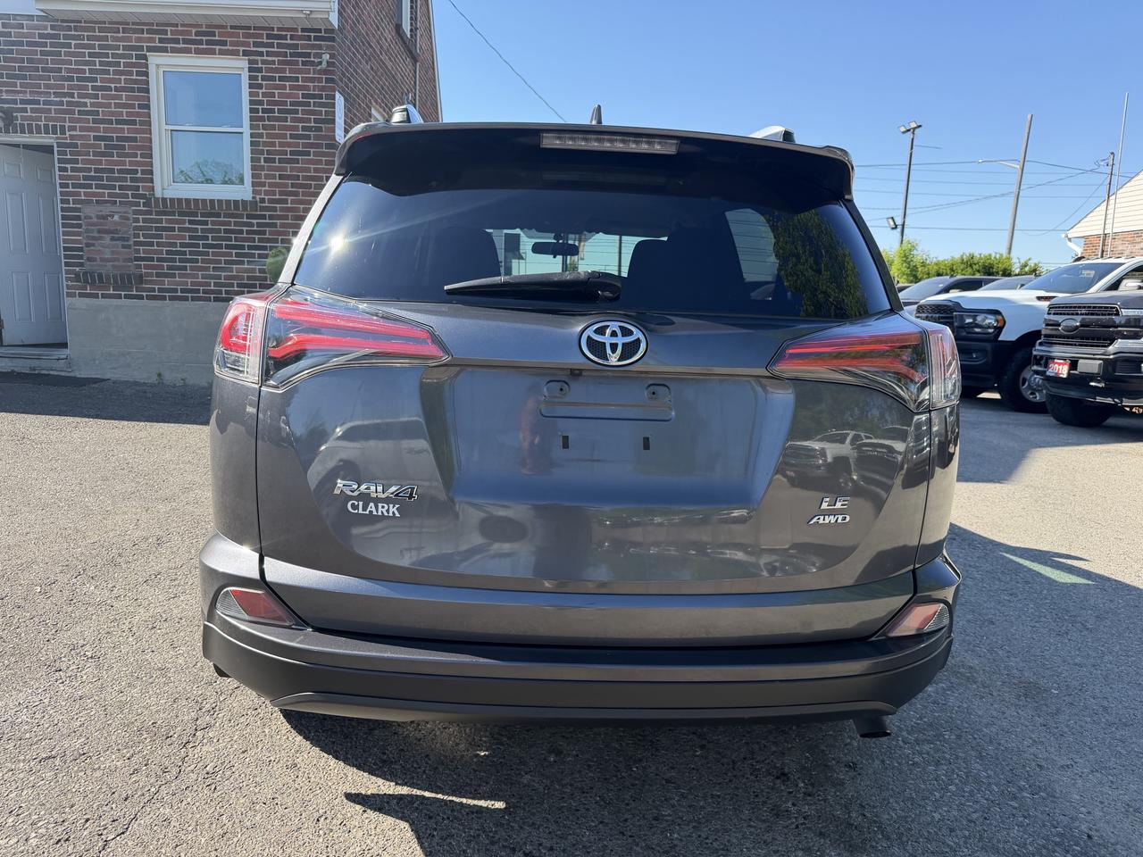 2016 Toyota RAV4 LE | AWD | Very Well Maintained Photo