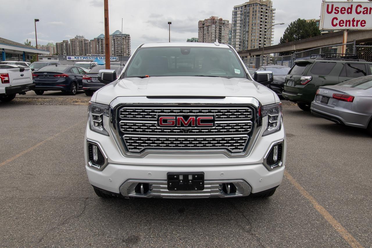 2022 GMC Sierra 4WD Crew Cab 147" Denali Photo2