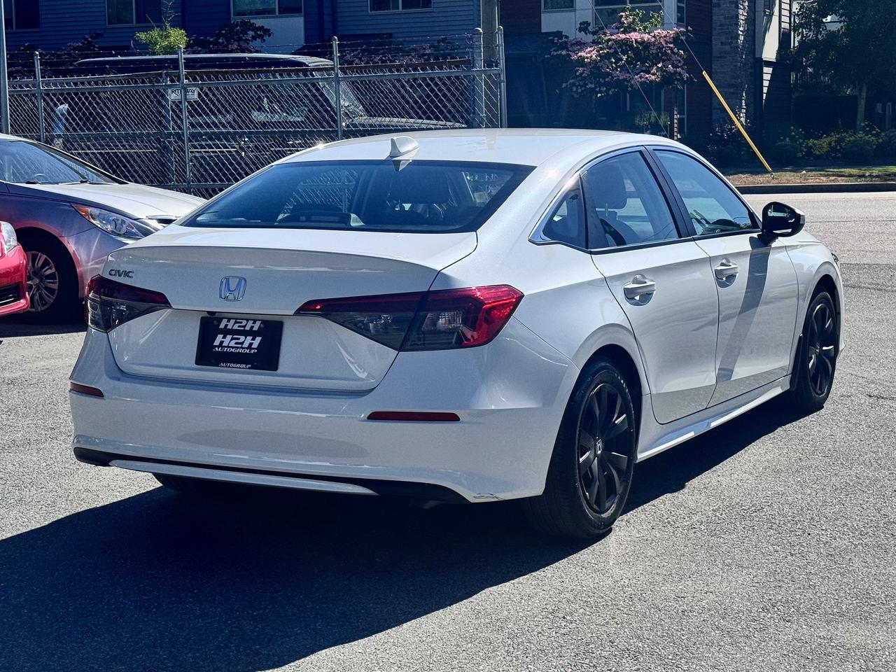 2024 Honda Civic FINANCING AVAILABLE Photo5
