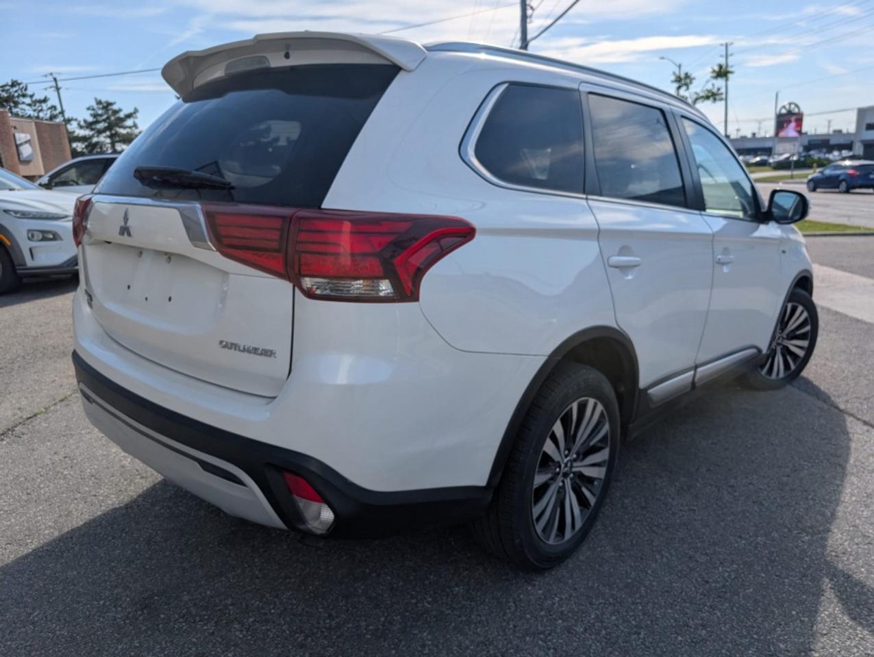 2019 Mitsubishi Outlander GT * AWD * 7 PASSANGER * POWER SUNROOF * Photo