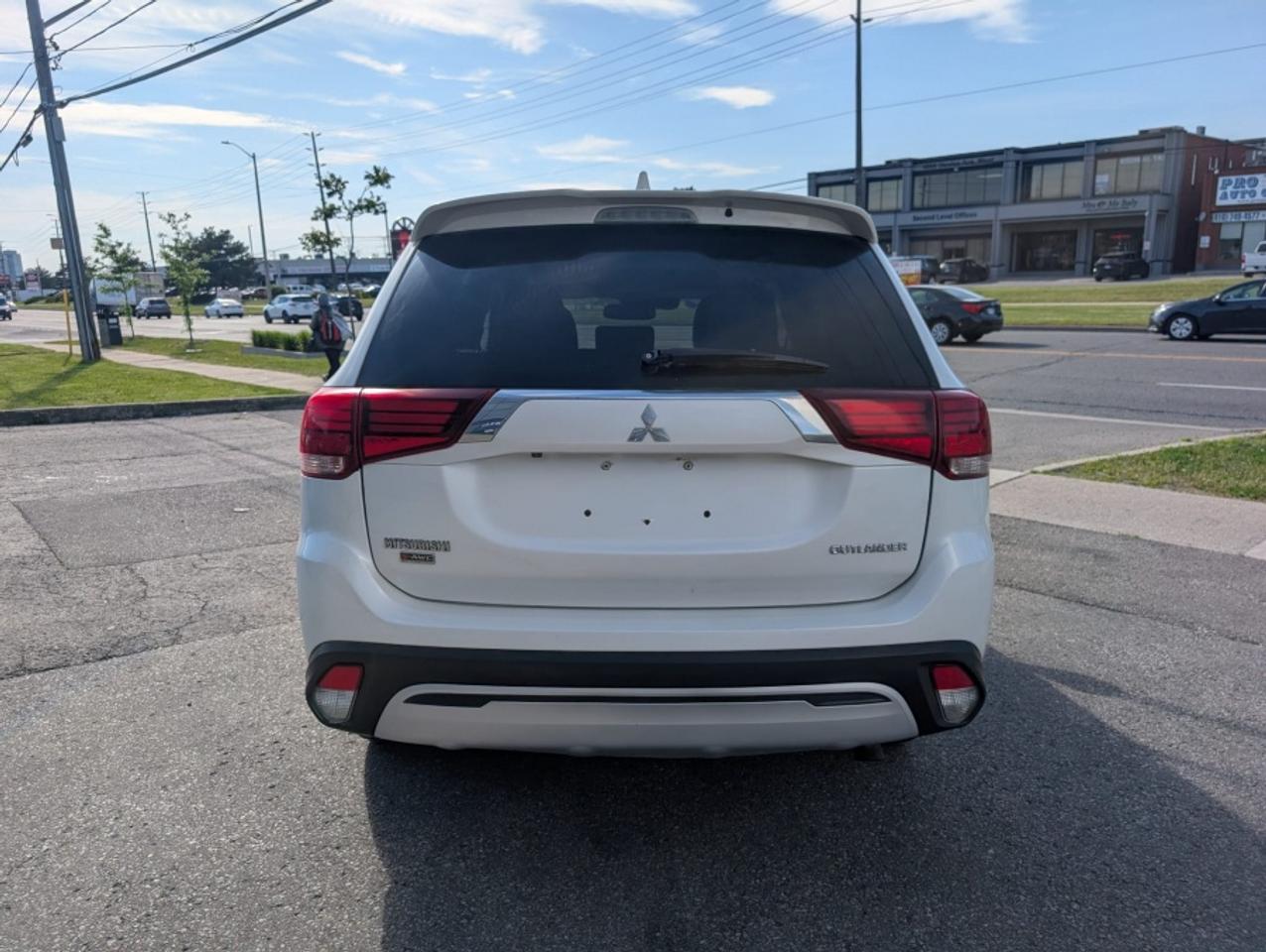 2019 Mitsubishi Outlander GT * AWD * 7 PASSANGER * POWER SUNROOF * Photo