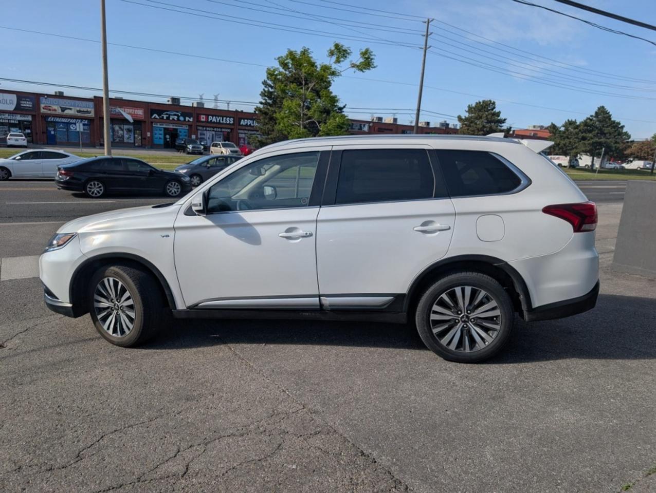 2019 Mitsubishi Outlander GT * AWD * 7 PASSANGER * POWER SUNROOF * Photo