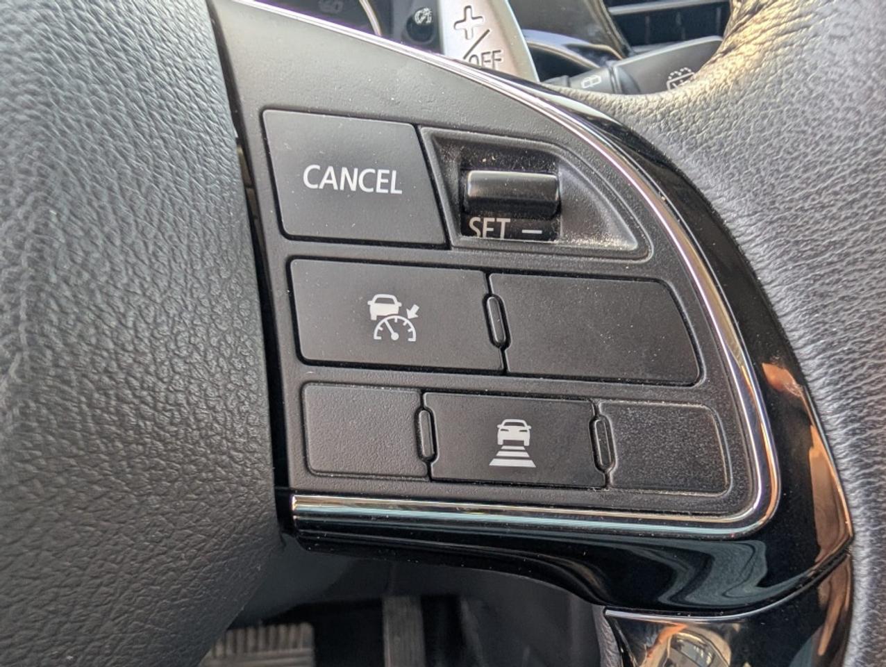 2019 Mitsubishi Outlander GT * AWD * 7 PASSANGER * POWER SUNROOF * - Photo #17