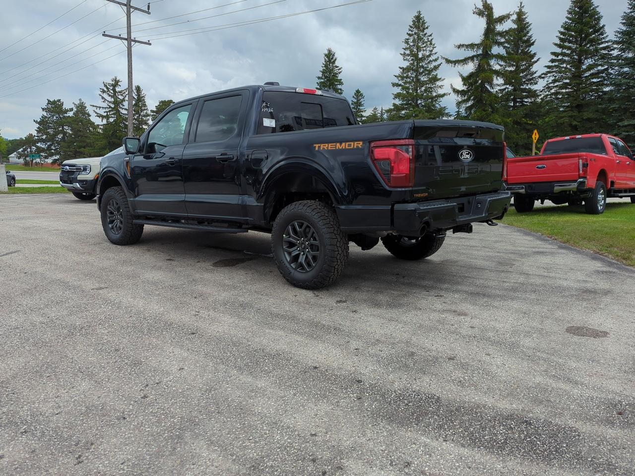 2026 Ford F-150 Tremor SuperCrew 401A 4x4 Photo3