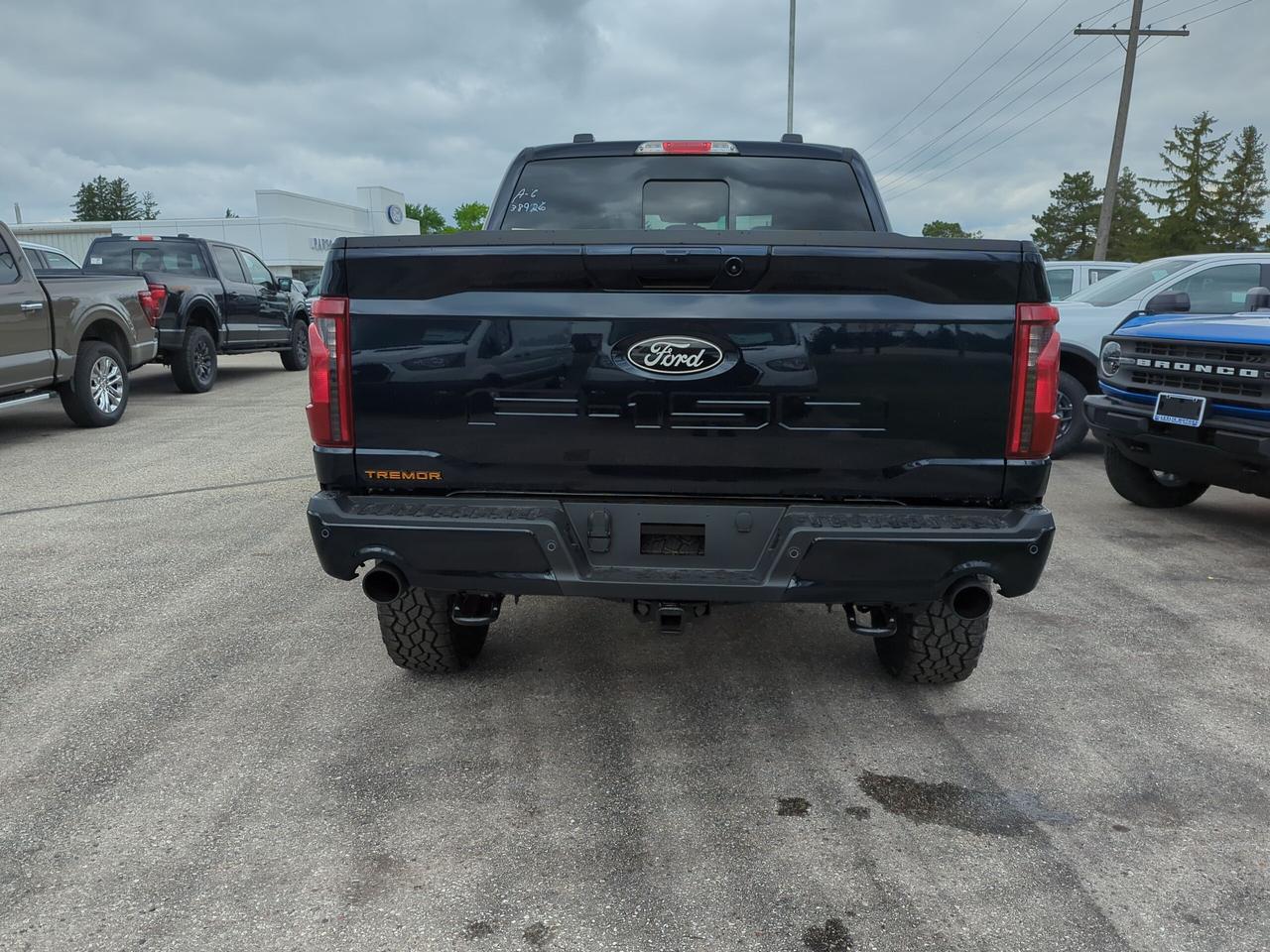2026 Ford F-150 Tremor SuperCrew 401A 4x4 Photo4