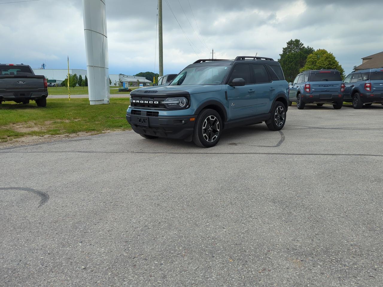 2022 Ford Bronco Sport Outer Banks 4x4 Photo0