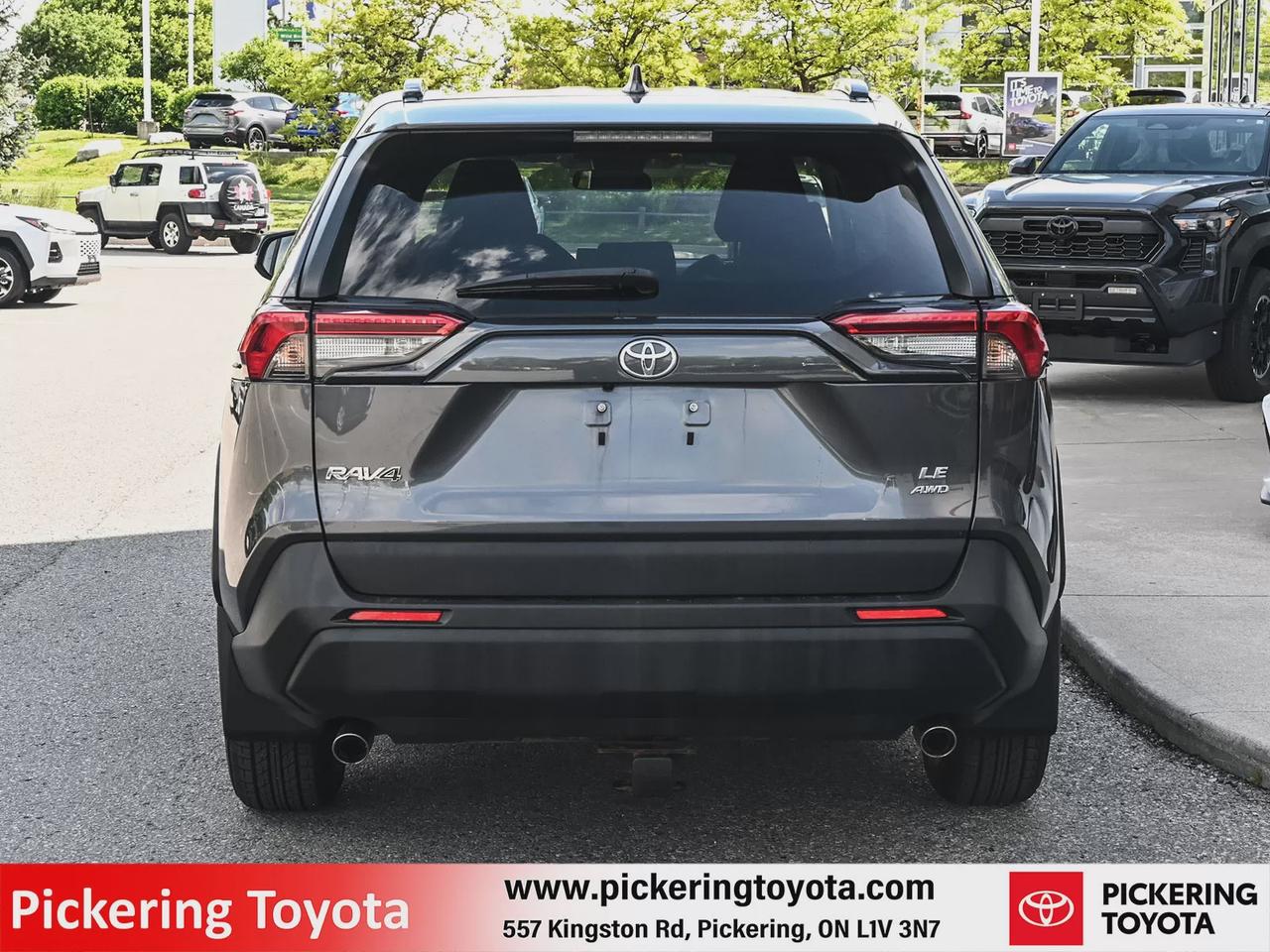 2021 Toyota RAV4 LE Photo