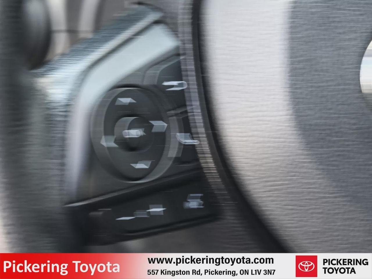 2021 Toyota RAV4 LE Photo