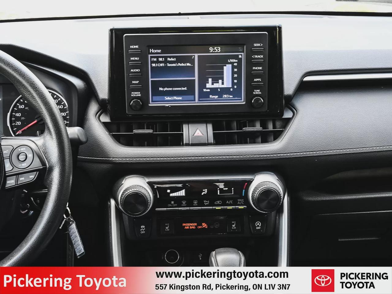 2021 Toyota RAV4 LE Photo