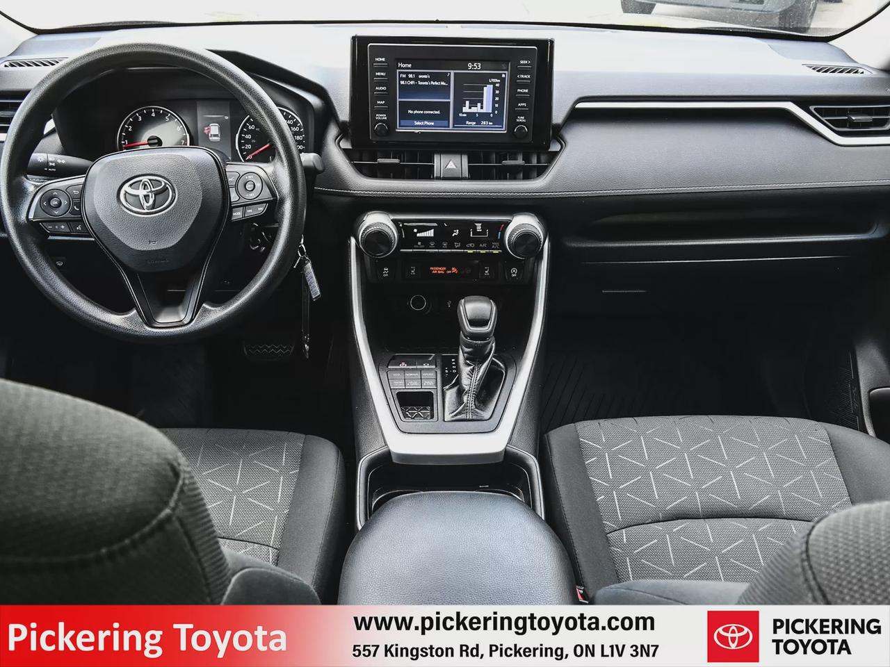 2021 Toyota RAV4 LE Photo
