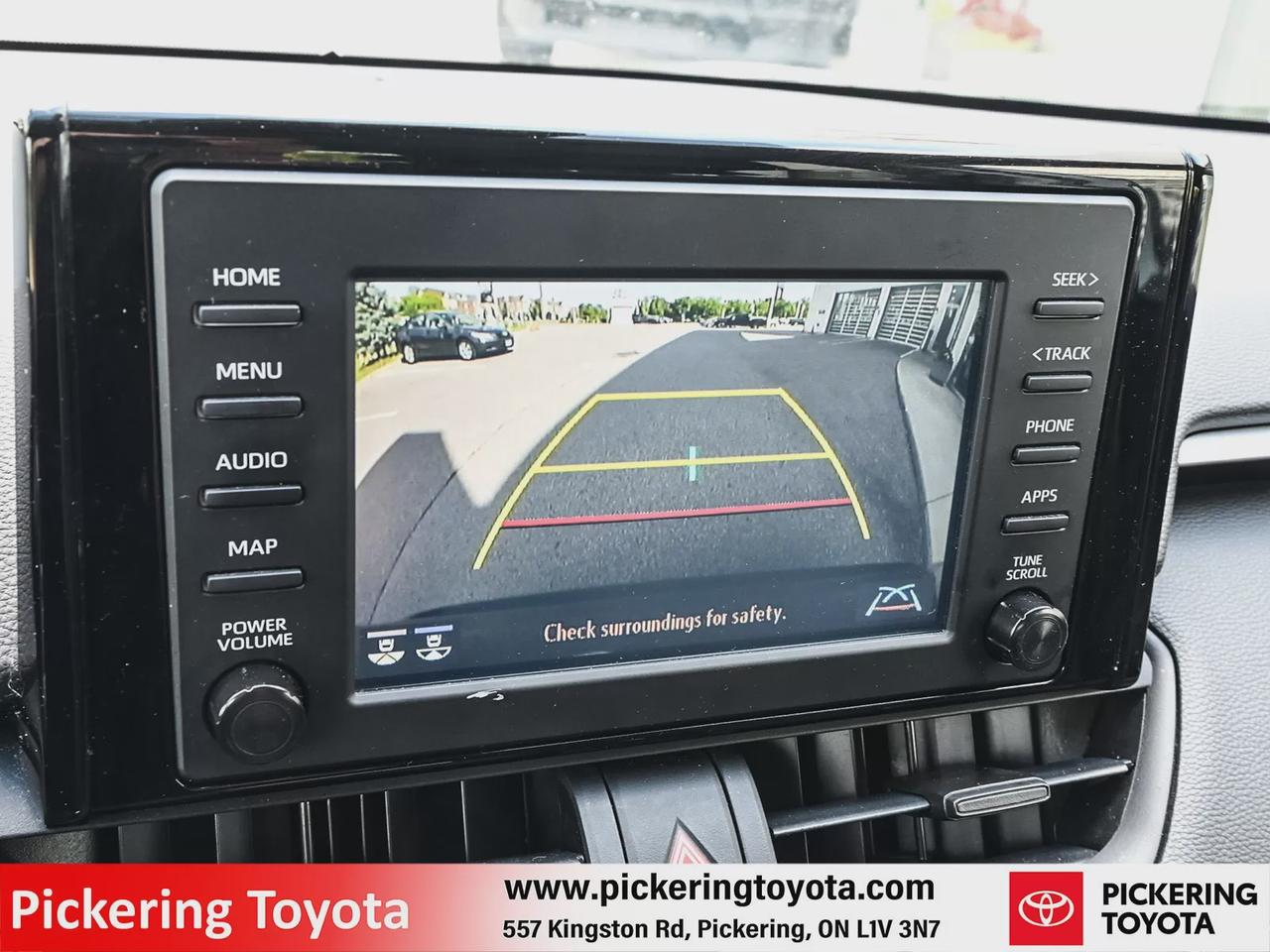 2021 Toyota RAV4 LE Photo