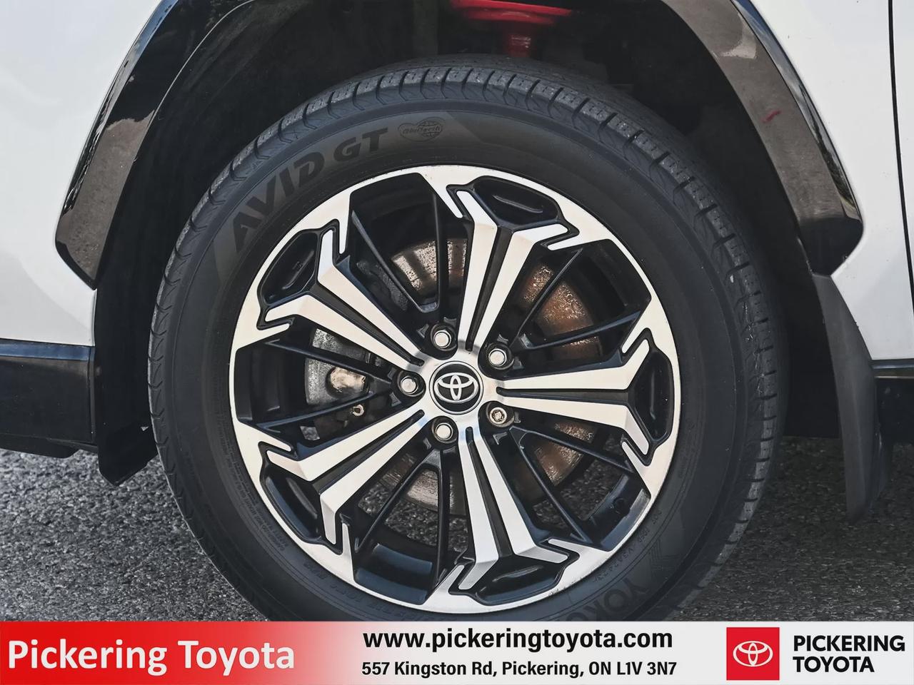 2023 Toyota RAV4 Prime XSE Photo