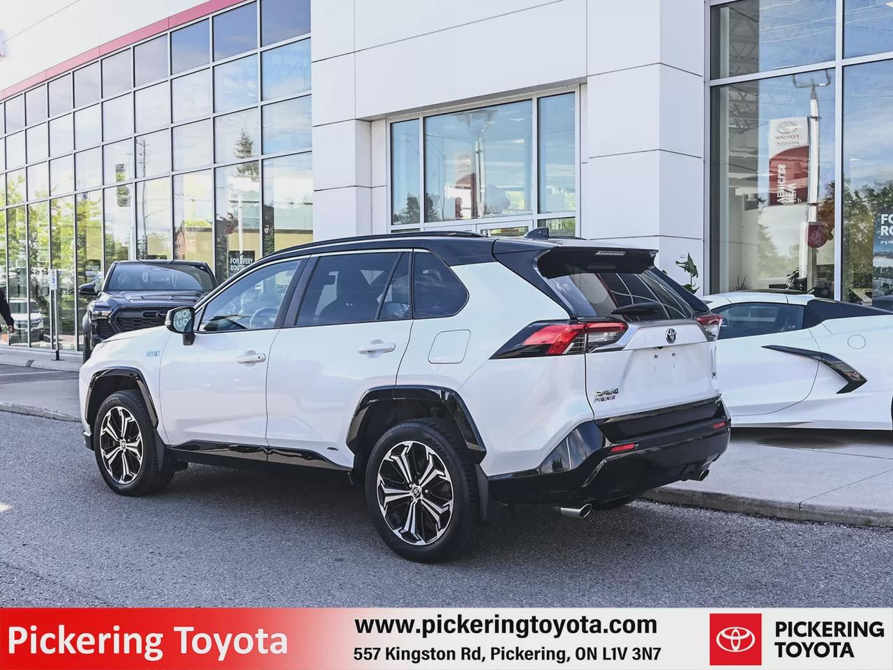 2023 Toyota RAV4 Prime XSE Photo