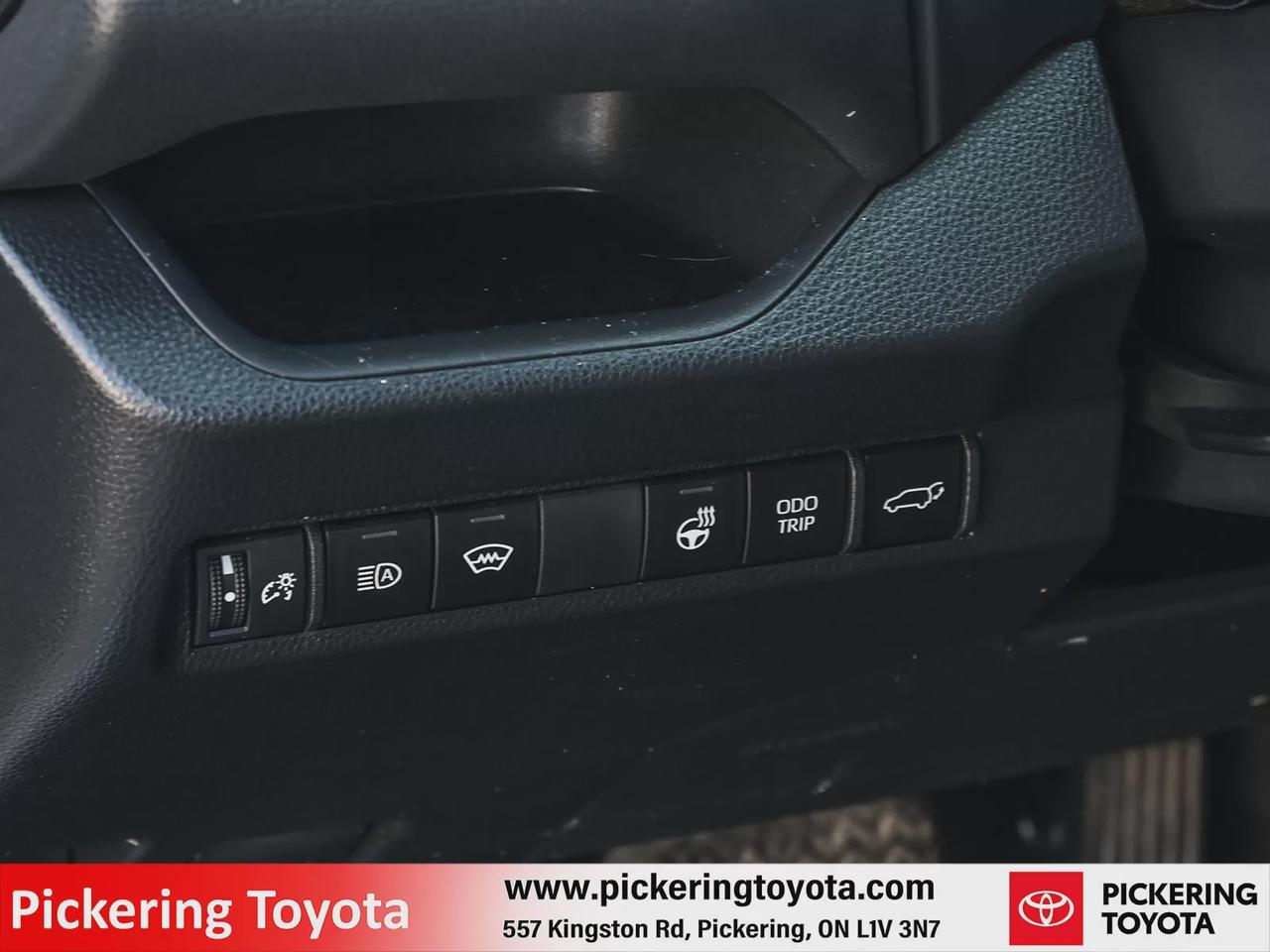 2023 Toyota RAV4 Prime XSE Photo