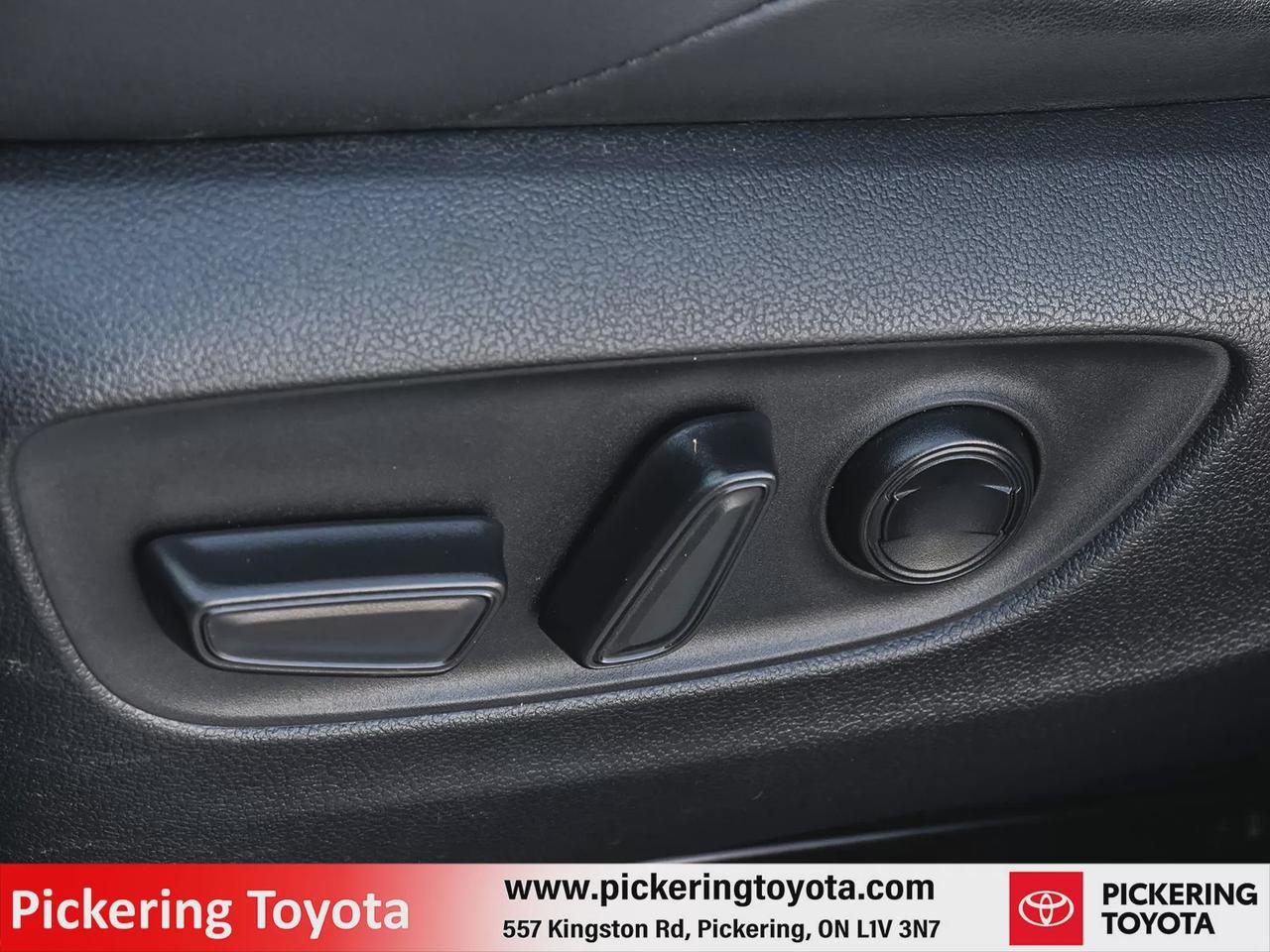 2023 Toyota RAV4 Prime XSE Photo