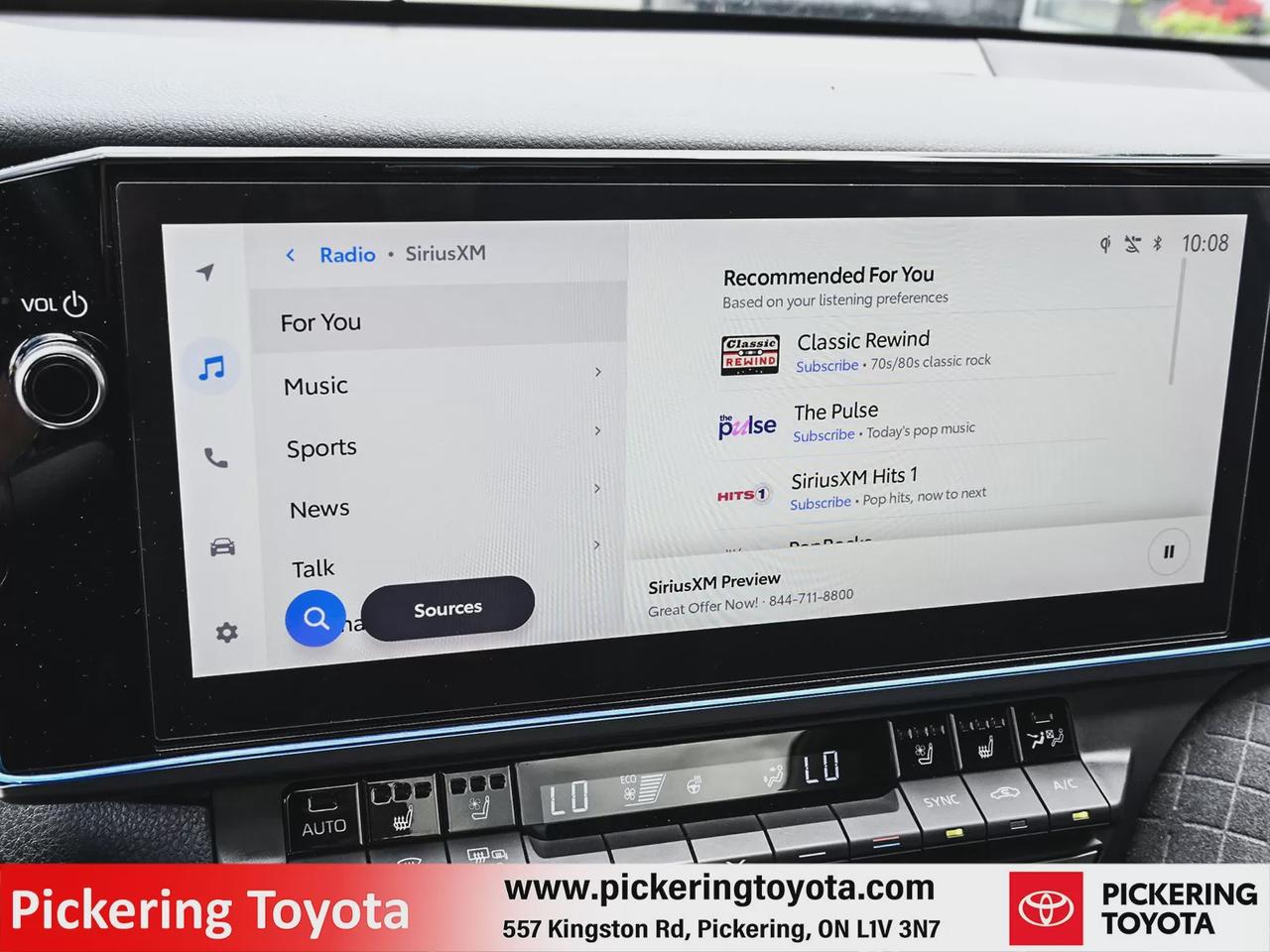 2025 Toyota Camry XLE Photo