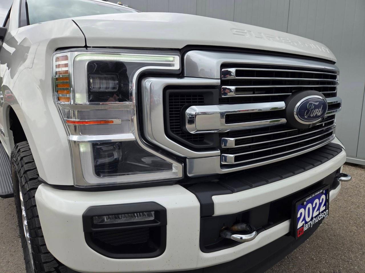 2022 Ford F-350 Super Duty SRW LIMITED 4WD Crew Cab 6.75' Box Photo