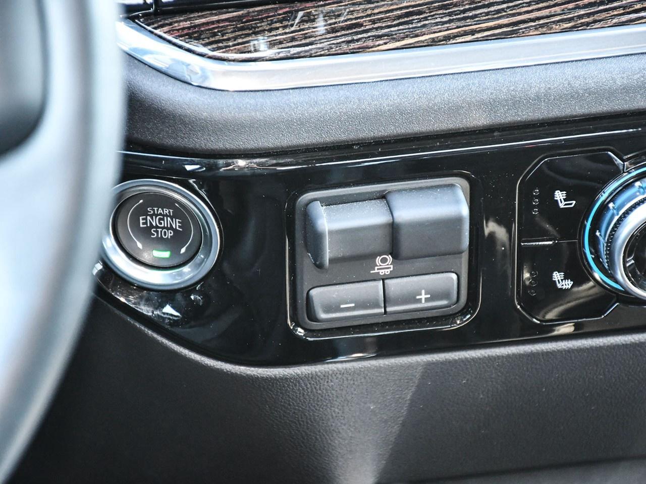 2024 GMC Sierra 1500 Crew Cab Short Box 4-Wheel Drive Elevation Photo