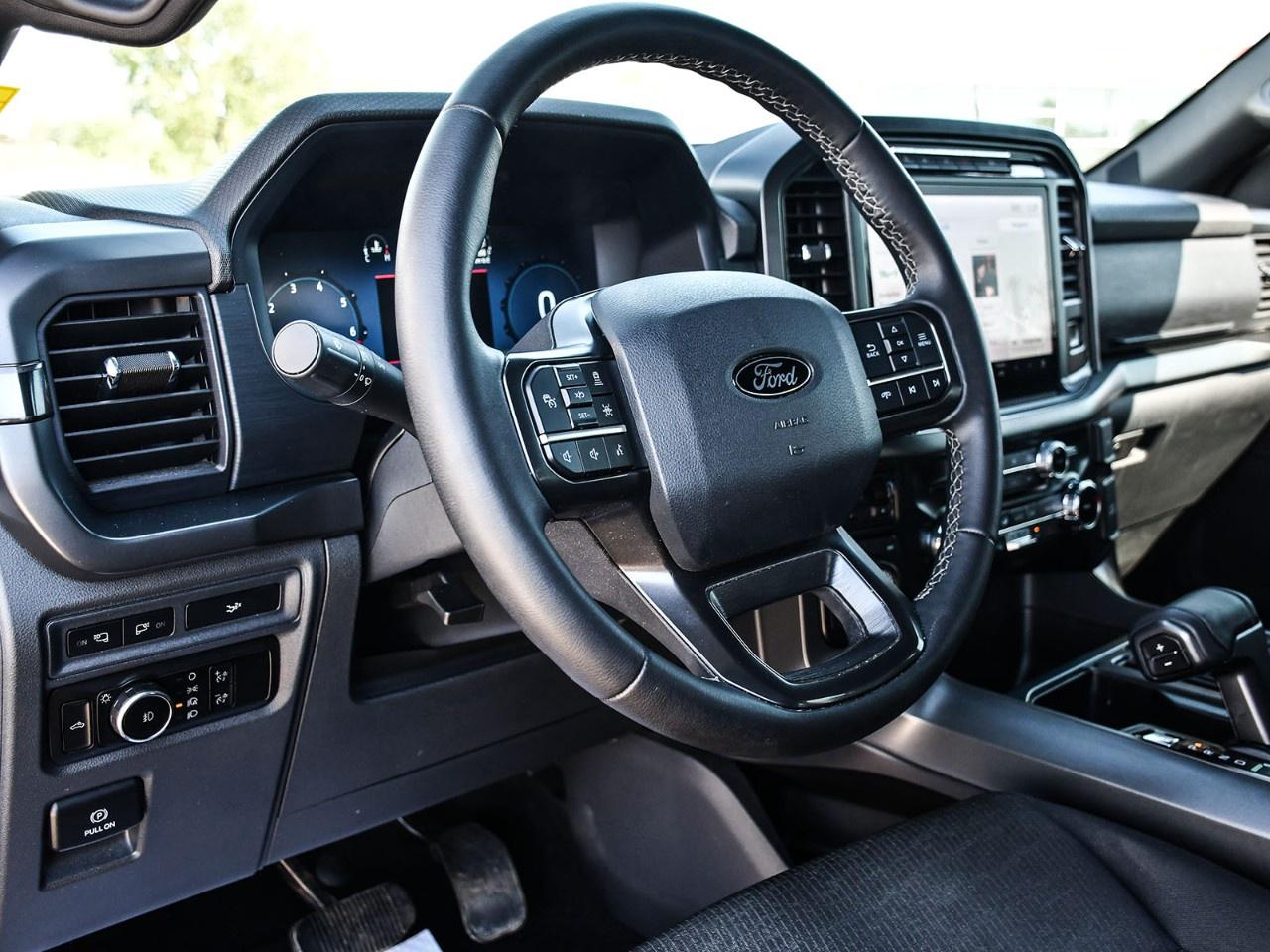 2024 Ford F-150 XLT 4WD SuperCrew 5.5' Box Photo