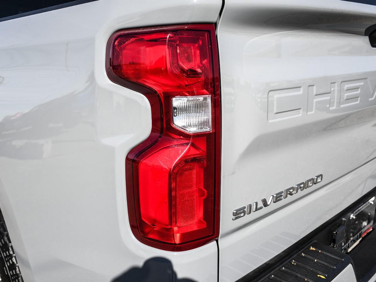 2024 Chevrolet Silverado 1500 Crew Cab Short Box 4-Wheel Drive RST Photo